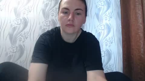 Snapshot of alinaxjames chatting on 27, 6, 2026 AlinaxJames online show from 27, 6, 2026