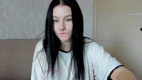 Snapshot of alinegreeeen chatting on 11, 12, 2024 Aline Greeeen online show from 11, 12, 2024