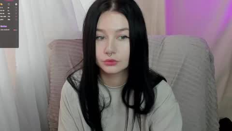 Snapshot of alinegreeeen chatting on 10, 2, 2025 Aline Greeeen online show from 10, 2, 2025