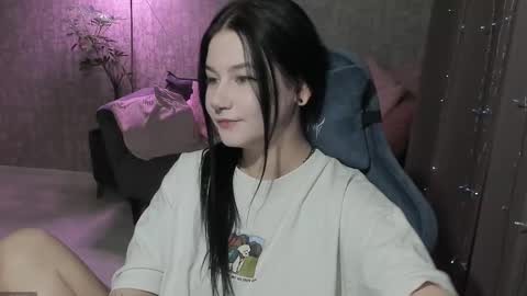 Snapshot of alinegreeeen chatting on 6, 10, 2025 Aline Greeeen online show from 6, 10, 2025