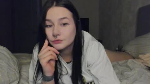 Aline Greeeen online show from 24, 3, 2026