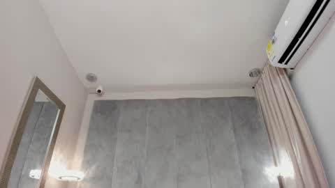 Snapshot of alinnasmith chatting on 17, 1, 2025 Alinna online show from 17, 1, 2025