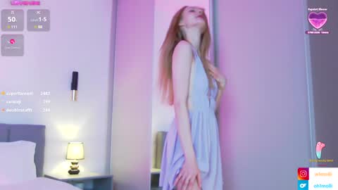 Snapshot of alis_molli chatting on 20, 1, 2025 Alisa but you can call me Molli online show from 20, 1, 2025