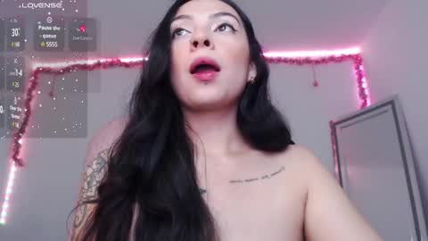 Snapshot of alisa__cain chatting on 18, 12, 2024 Alejandra online show from 18, 12, 2024