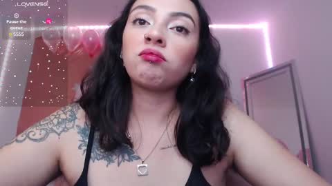 Snapshot of alisa__cain chatting on 5, 1, 2025 Alejandra online show from 5, 1, 2025