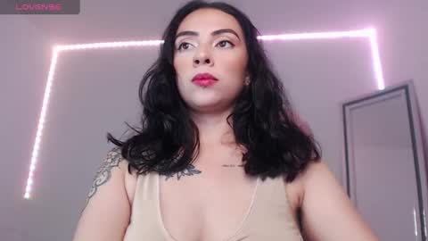 Snapshot of alisa__cain chatting on 2, 3, 2025 Alejandra online show from 2, 3, 2025