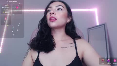 Snapshot of alisa__cain chatting on 10, 3, 2025 Alejandra online show from 10, 3, 2025