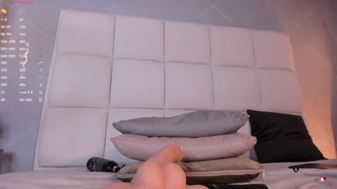 Snapshot of alisa_roldan chatting on 30, 12, 2024 online show from 30, 12, 2024