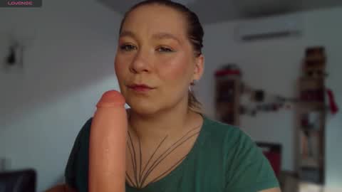 alisa_u online show from 11, 2, 2026