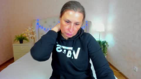 Alisa online show from 14, 2, 2025