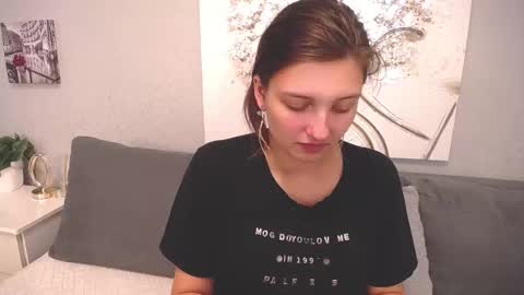 Alisa online show from 13, 10, 2025