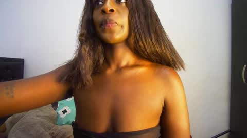 Snapshot of alisha_boes chatting on 4, 10, 2025 alisha_boes online show from 4, 10, 2025
