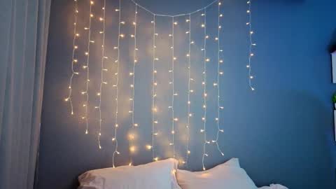 Snapshot of alishaaneta chatting on 7, 11, 2025 Alisha online show from 7, 11, 2025