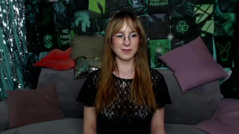 alishakelly online show from 4, 4, 2026