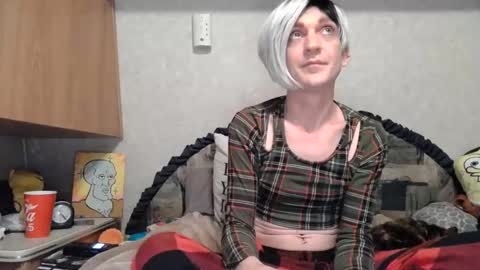 Snapshot of alishaluv chatting on 16, 11, 2025 Alisha online show from 16, 11, 2025