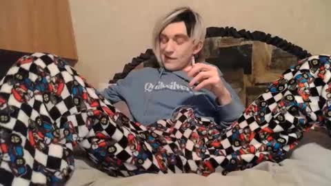 Alisha online show from 7, 4, 2026