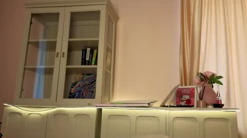 Alisia online show from 27, 3, 2026