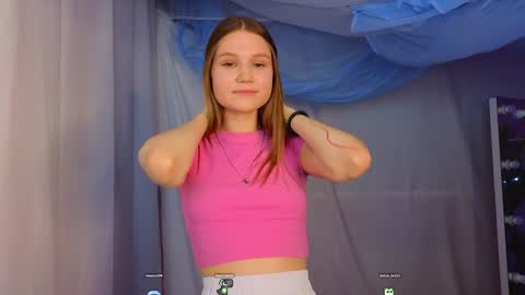 Snapshot of alisia_spinnet chatting on 9, 1, 2025 Alisia online show from 9, 1, 2025