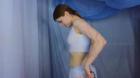 Snapshot of alisia_spinnet chatting on 10, 1, 2025 Alisia online show from 10, 1, 2025