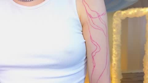 Snapshot of alisia_spinnet chatting on 13, 1, 2025 Alisia online show from 13, 1, 2025