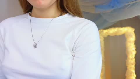 Snapshot of alisia_spinnet chatting on 14, 1, 2025 Alisia online show from 14, 1, 2025