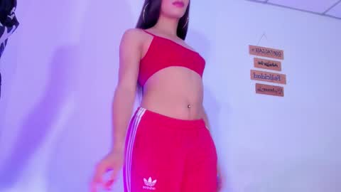 Snapshot of alisiacollinsss chatting on 10, 9, 2025 Alisia online show from 10, 9, 2025