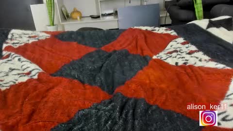 Snapshot of alison_ker chatting on 7, 12, 2024 Sofias house online show from 7, 12, 2024