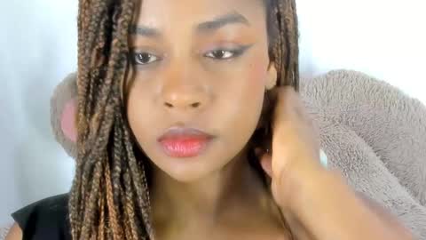 Snapshot of alison_ker chatting on 25, 9, 2025 Sofias house online show from 25, 9, 2025
