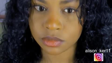 Snapshot of alison_ker chatting on 5, 12, 2025 Sofias house online show from 5, 12, 2025