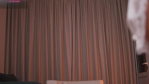 Alison  online show from 5, 2, 2026