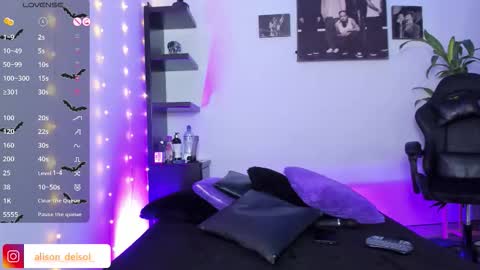 alison_wynter online show from 24, 10, 2025