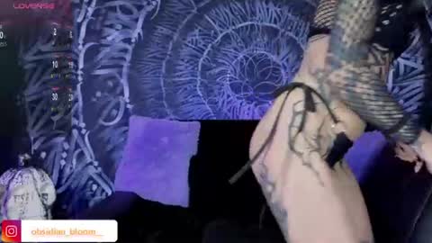 Snapshot of alison_wynter chatting on 25, 6, 2026 alison_wynter online show from 25, 6, 2026