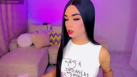 Snapshot of alissa_howard chatting on 9, 6, 2026 ALISSA online show from 9, 6, 2026