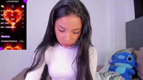 Mara  Isabel online show from 22, 7, 2026