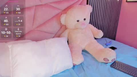 Snapshot of alisse_miller chatting on 21, 12, 2024 Alisse Miller online show from 21, 12, 2024