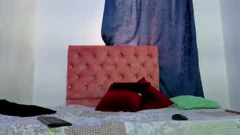 Snapshot of alisson0002 chatting on 14, 6, 2026 alisson0002 online show from 14, 6, 2026