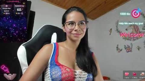 Snapshot of alisson_hoffman05 chatting on 29, 10, 2025 Alisson hoffman05 online show from 29, 10, 2025