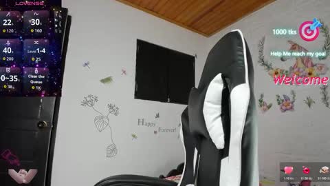 Snapshot of alisson_hoffman05 chatting on 1, 11, 2025 Alisson hoffman05 online show from 1, 11, 2025