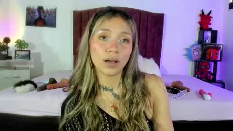 Alisson IG alisson zafiro27 online show from 15, 1, 2025