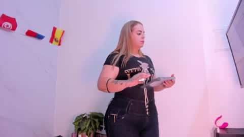 Snapshot of alissonharris chatting on 9, 7, 2026 Alisson Harris online show from 9, 7, 2026