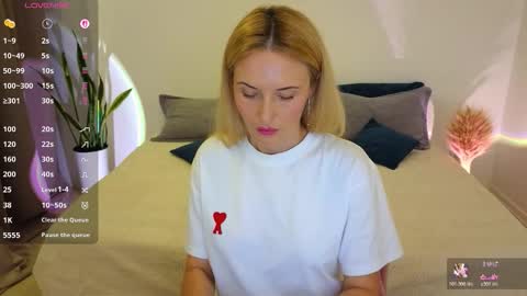 Snapshot of alisssarose chatting on 27, 11, 2025 alisssarose online show from 27, 11, 2025