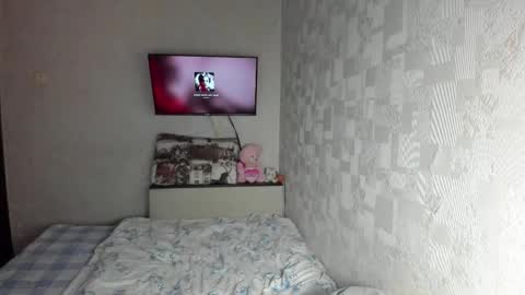 AlisTrisx online show from 9, 10, 2025