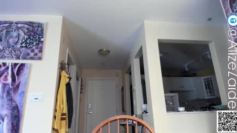 Alize Zaide online show from 21, 10, 2025