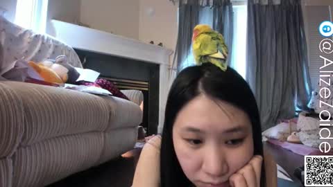 Alize Zaide online show from 22, 10, 2025