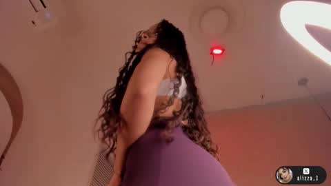 Snapshot of alizza_ chatting on 29, 11, 2025 alizza_ online show from 29, 11, 2025