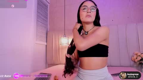 alizza_ online show from 22, 2, 2026