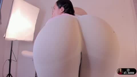 Snapshot of alizza_ chatting on 9, 6, 2026 alizza_ online show from 9, 6, 2026