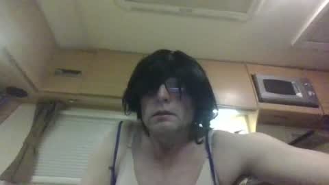 allan68539 online show from 4, 10, 2025