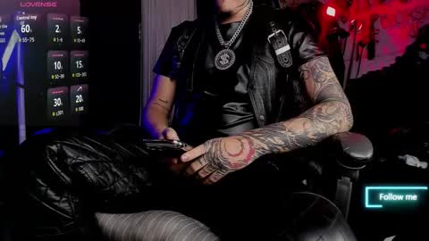   online show from 6, 11, 2025