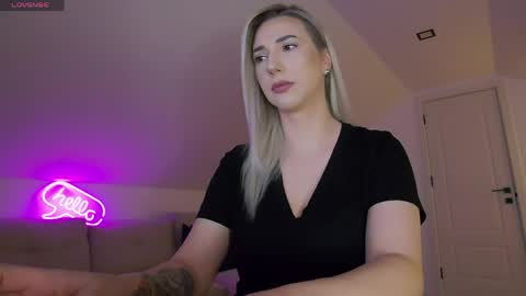 A day u didnt smile is a lost day online show from 26, 3, 2026